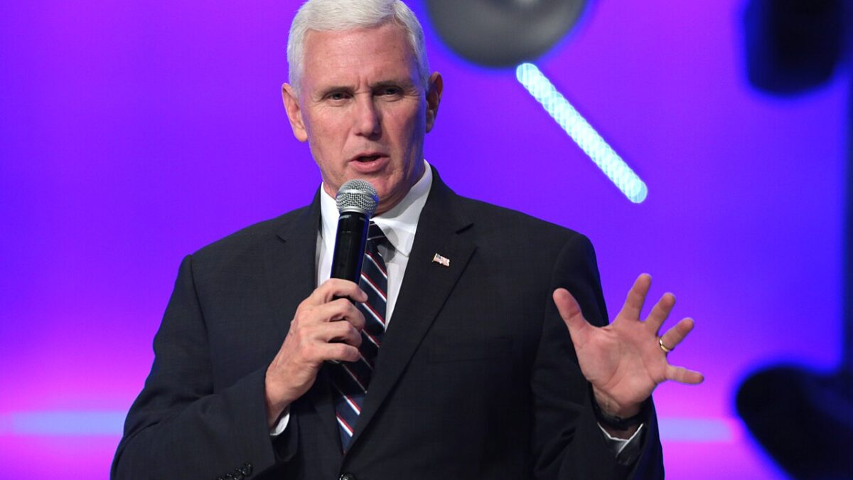 How Mike Pence Just Demanded Republicans Betray Trump Will Leave You Red With Rage