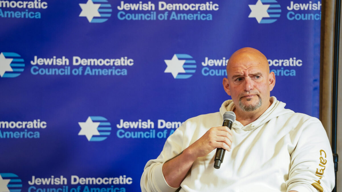 Republicans Pitch John Fetterman on Switching Parties