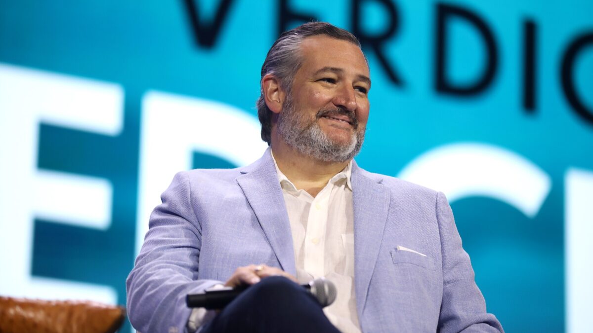 Trump made one promise to voters that Ted Cruz drew the knives out for